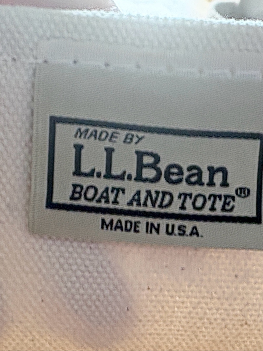 L.L. Bean Boat and Tote New w/ Red Handles - Picture 4 of 8